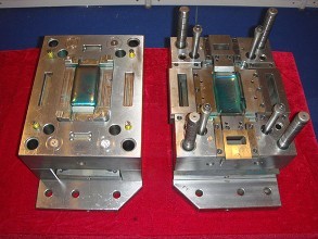 �ҹ����������-����ᣨ�й�����ҵת�ͷ�չ�Դ�����谭