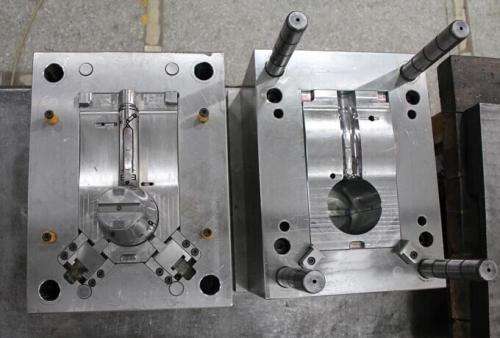 �ܽ�͸����Ʒ���ְ�����������